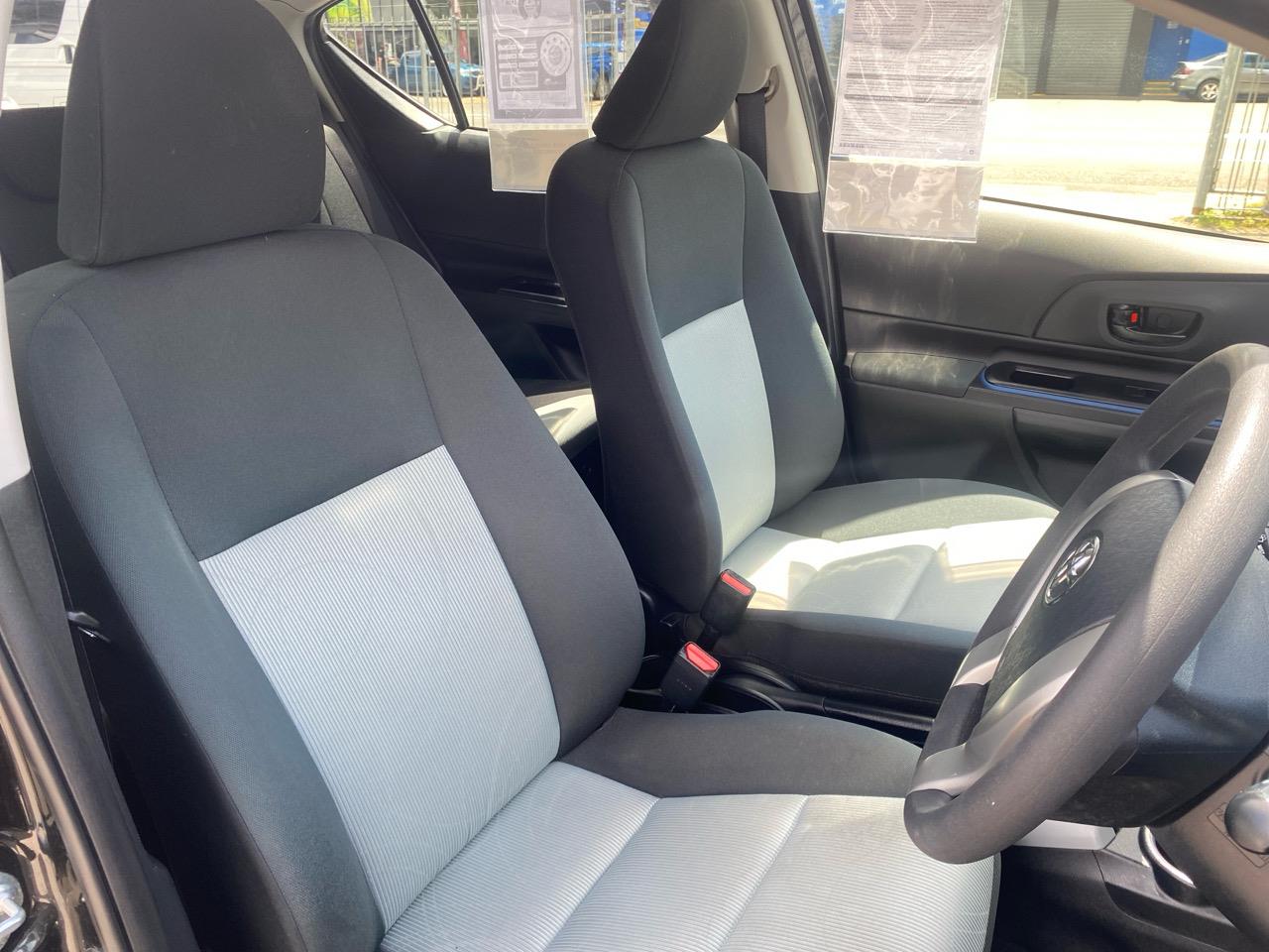 2013 Toyota Aqua