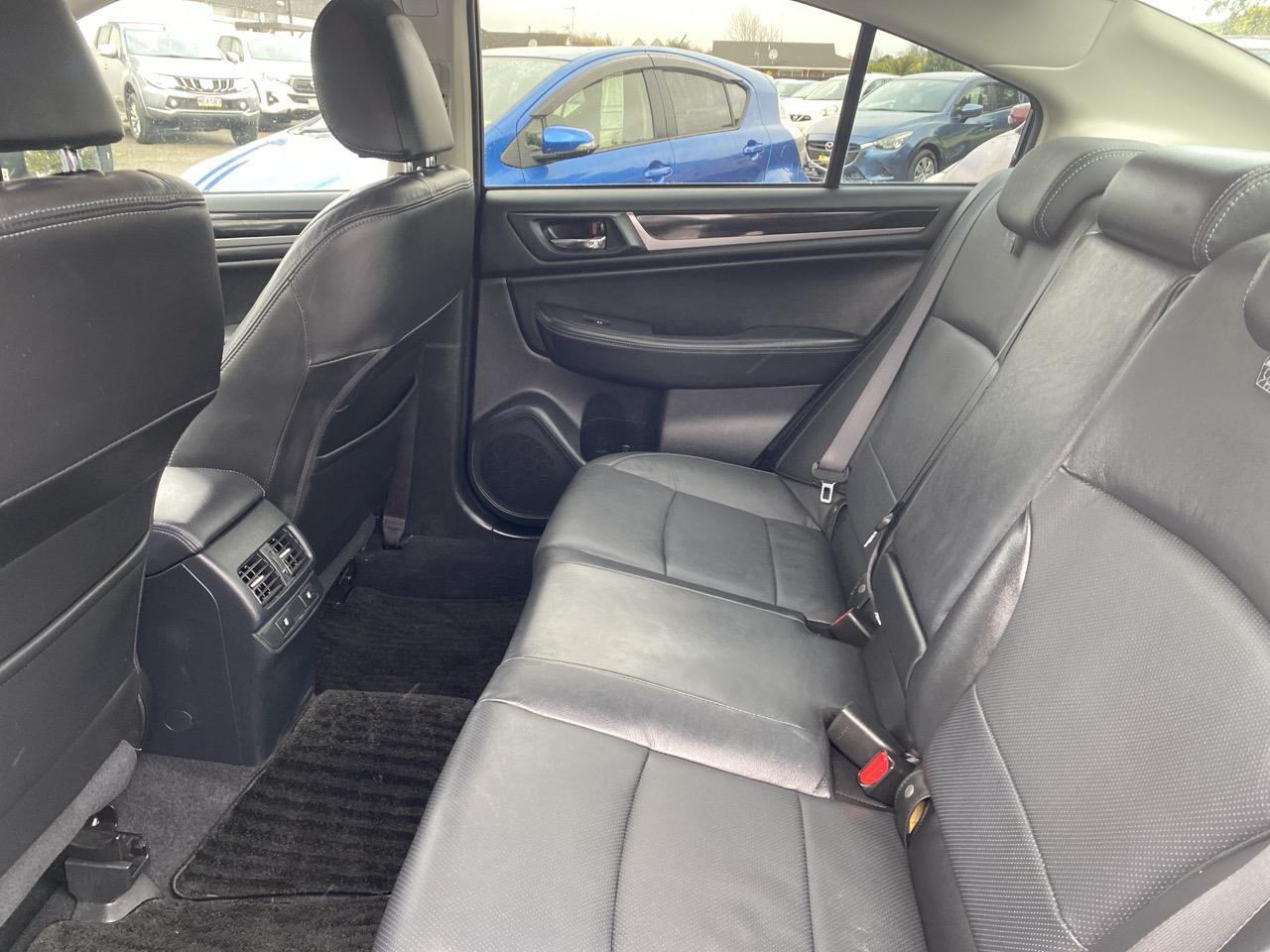 2017 Subaru Legacy